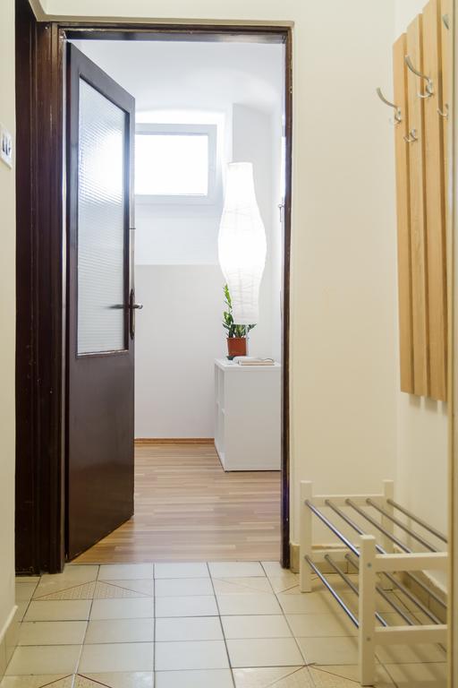 Apartment At Pavilion ซาเกร็บ ภายนอก รูปภาพ